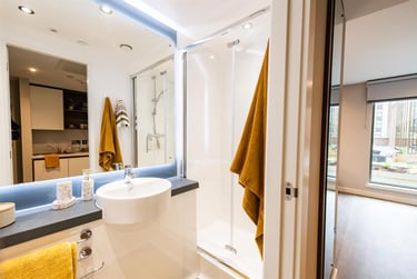 1 bed studio, Nelson Street, Holylands, Belfast, BT151BH - Image 5